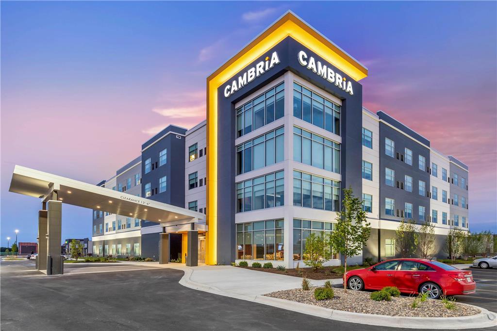 Cambria Hotel Davenport Quad Cities Bettendorf Bagian luar foto
